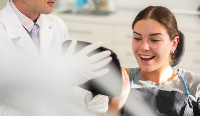 Cosmetic dentist in Forest Hill - Care guided by experience and judgement
